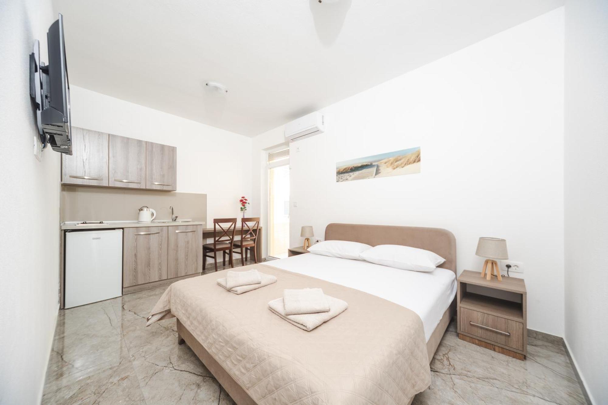 Apartmani Agape Петровац Экстерьер фото