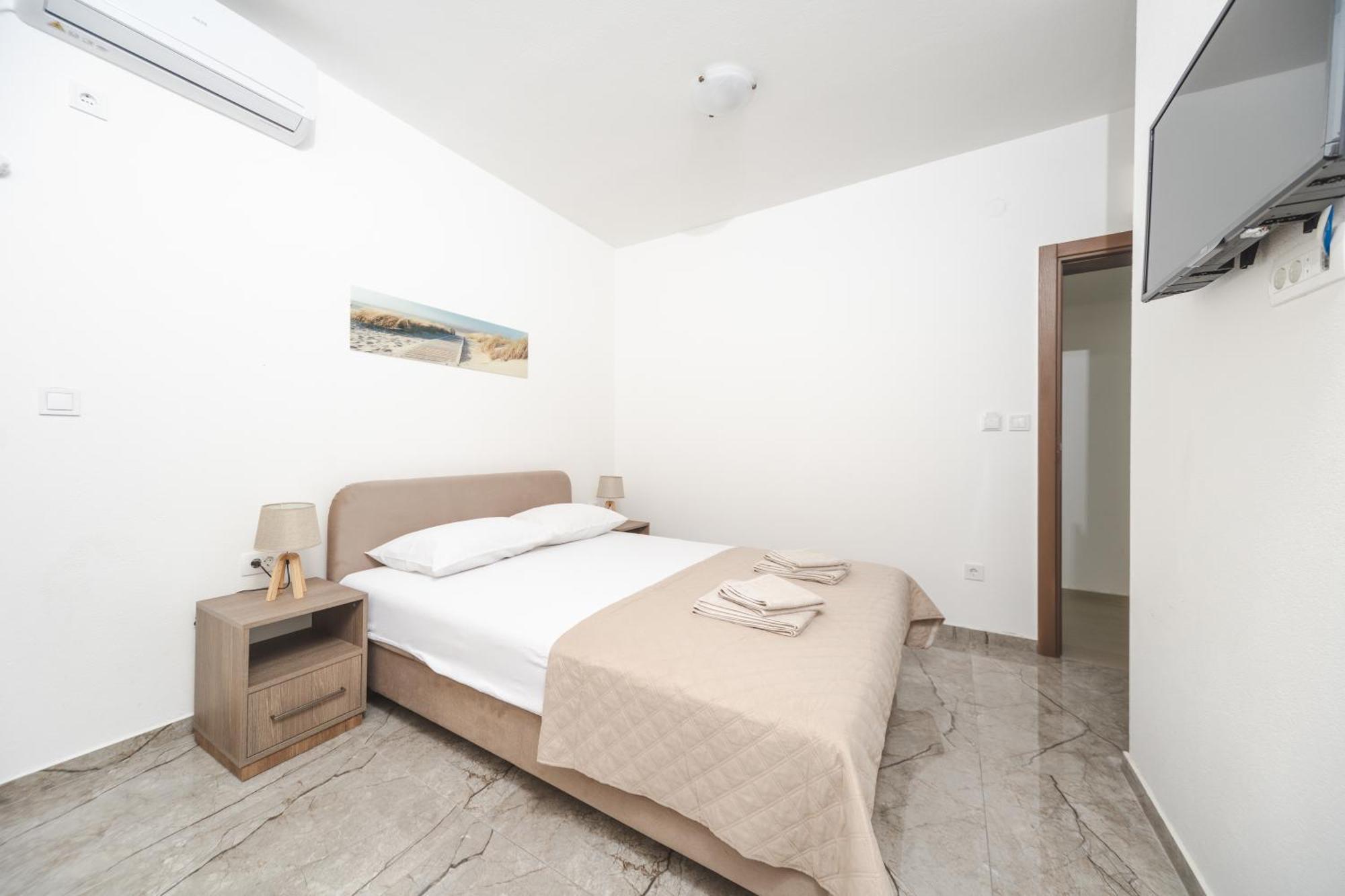 Apartmani Agape Петровац Экстерьер фото