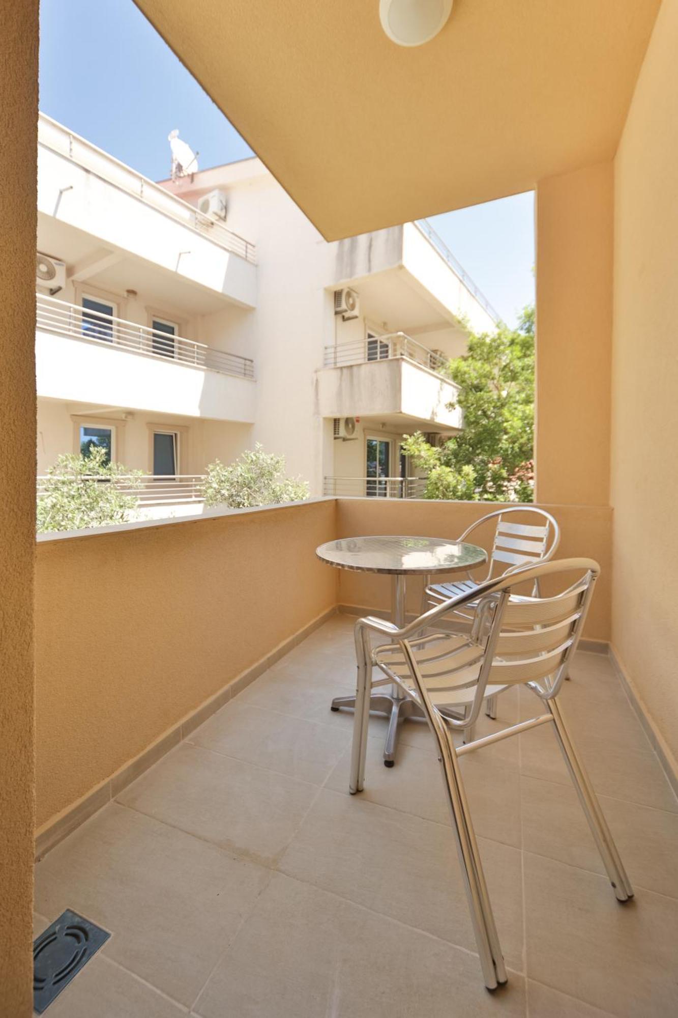 Apartmani Agape Петровац Экстерьер фото