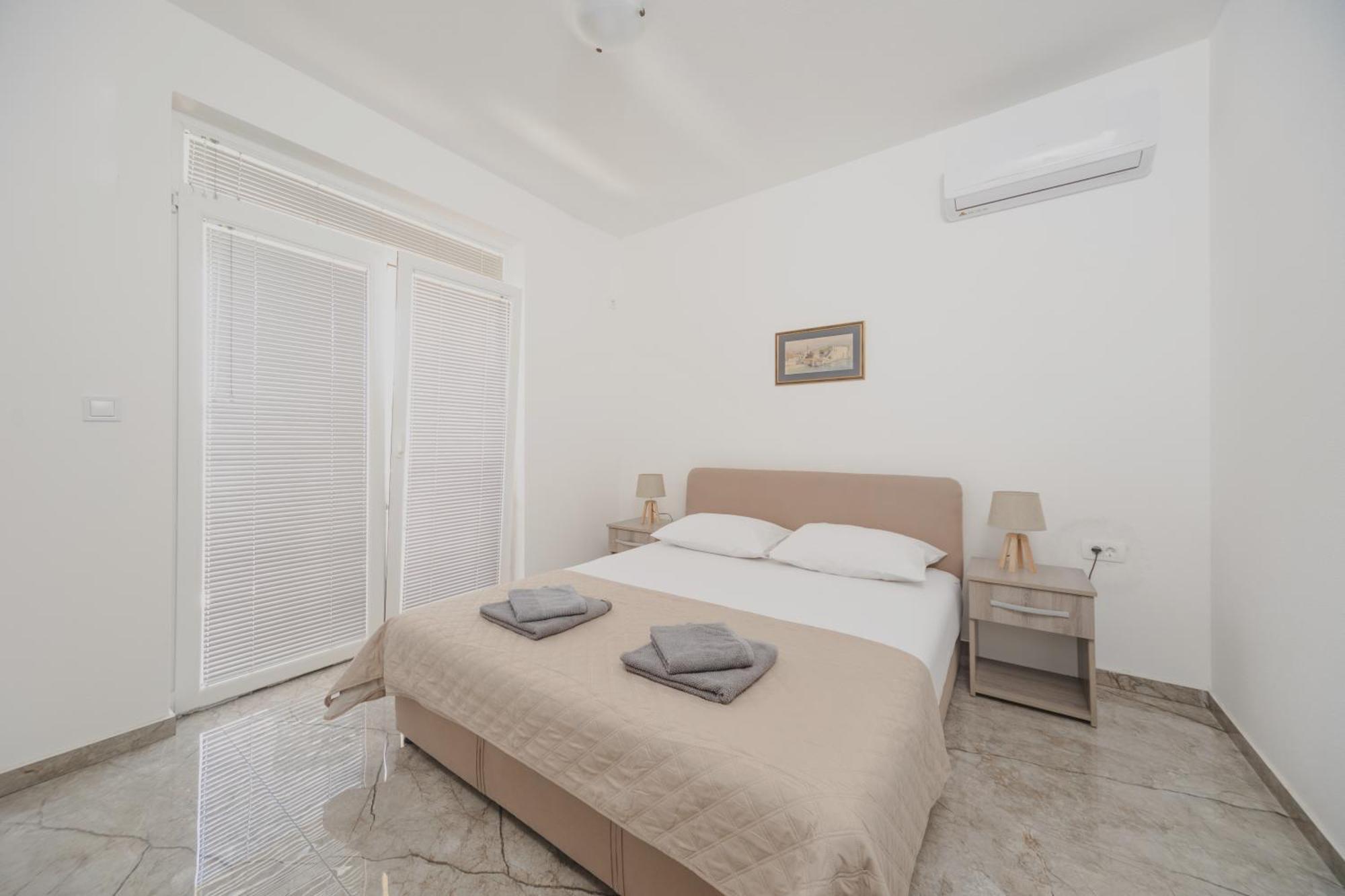 Apartmani Agape Петровац Экстерьер фото