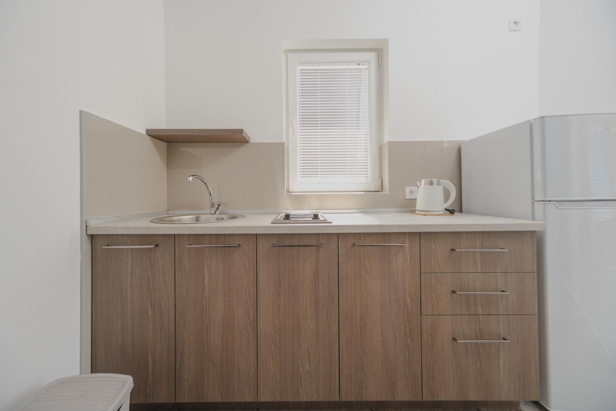 Apartmani Agape Петровац Экстерьер фото