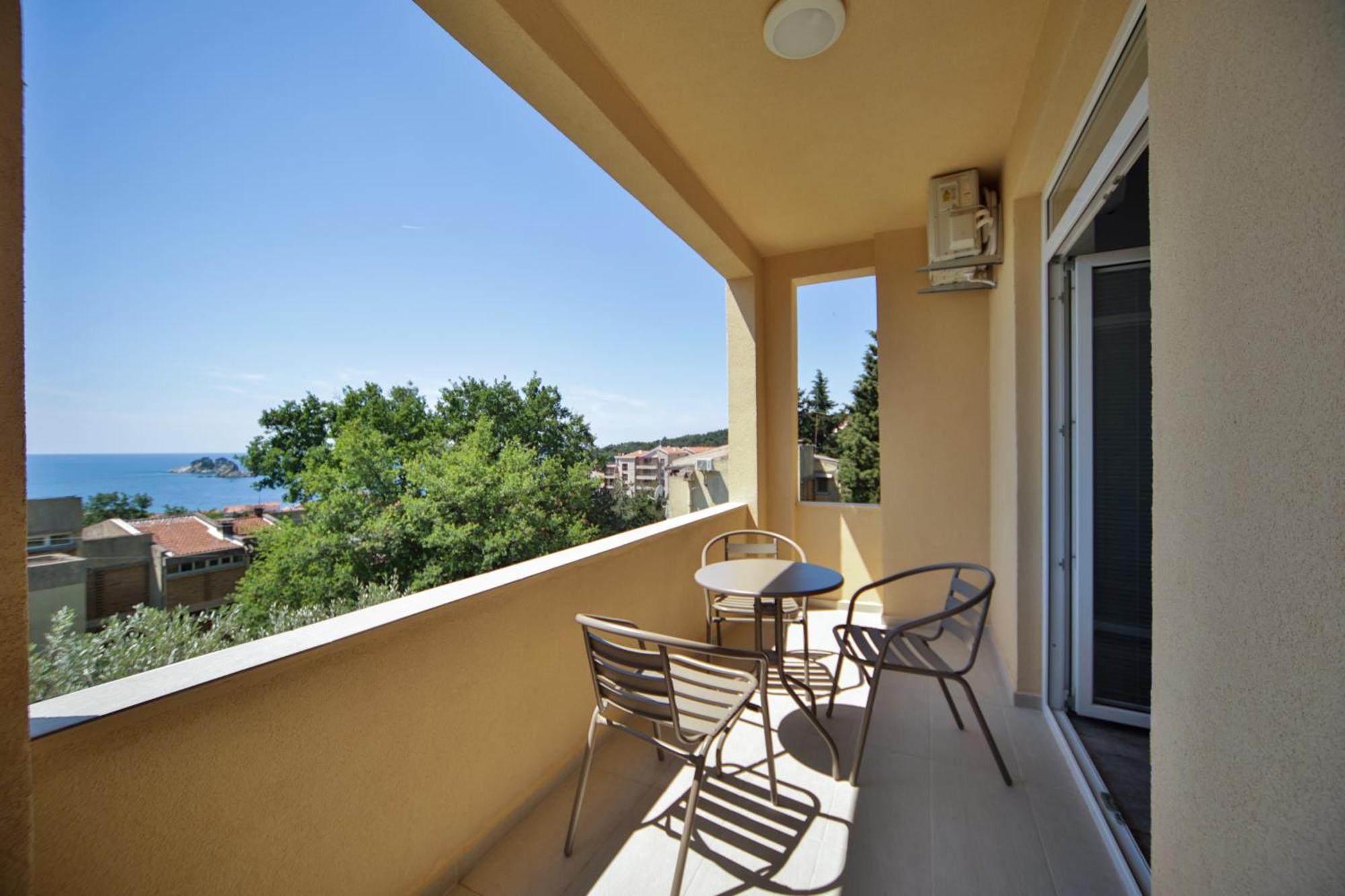 Apartmani Agape Петровац Экстерьер фото