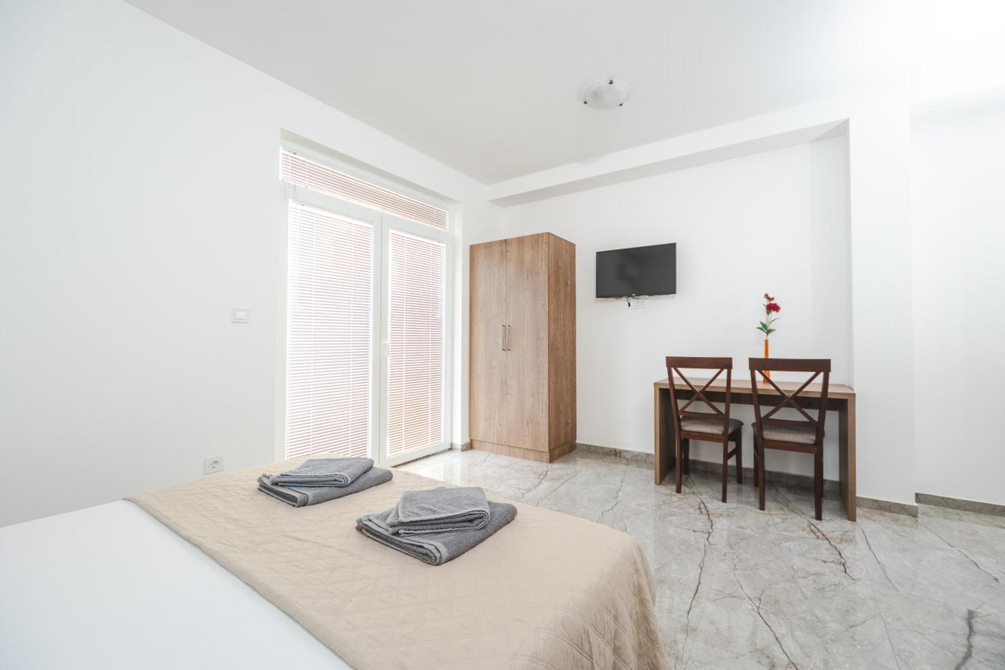 Apartmani Agape Петровац Экстерьер фото
