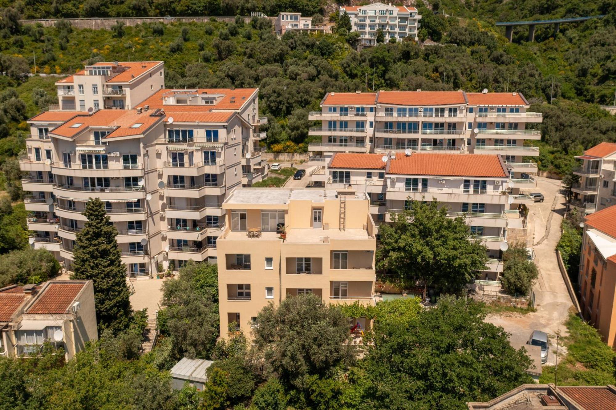 Apartmani Agape Петровац Экстерьер фото