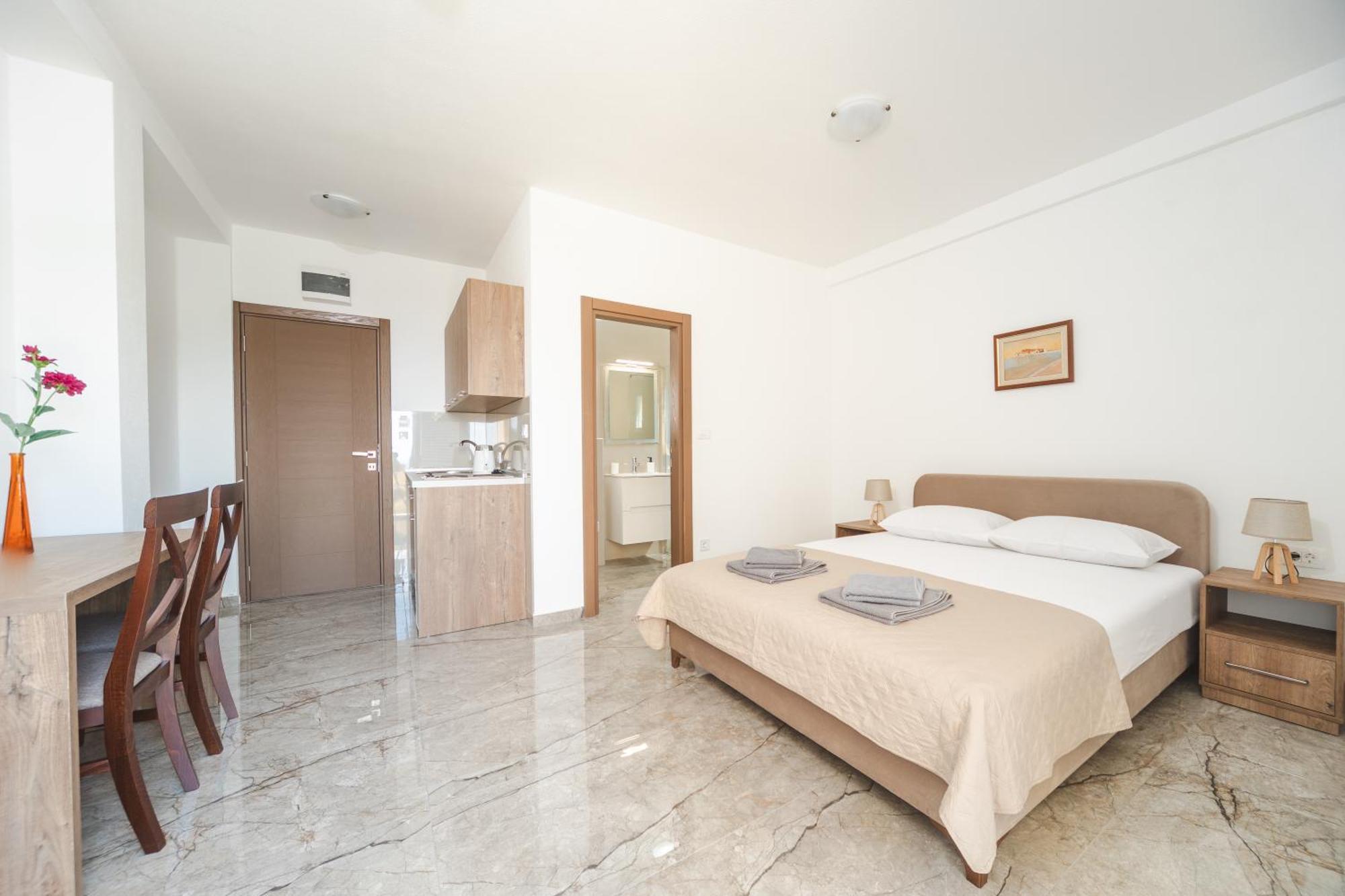 Apartmani Agape Петровац Экстерьер фото