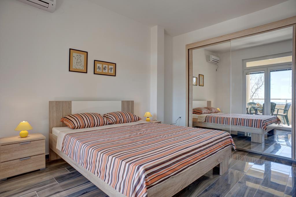 Apartmani Agape Петровац Экстерьер фото
