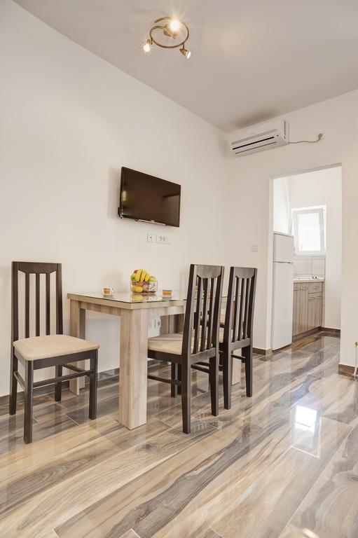 Apartmani Agape Петровац Экстерьер фото